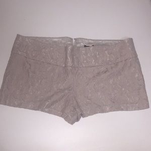 Cute lace dressy shorts